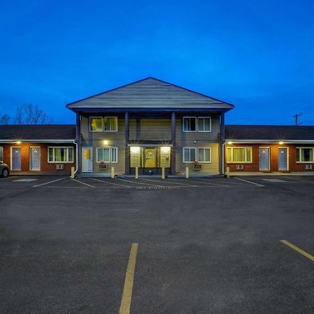 Motel 6-Ilion, Ny Exterior photo