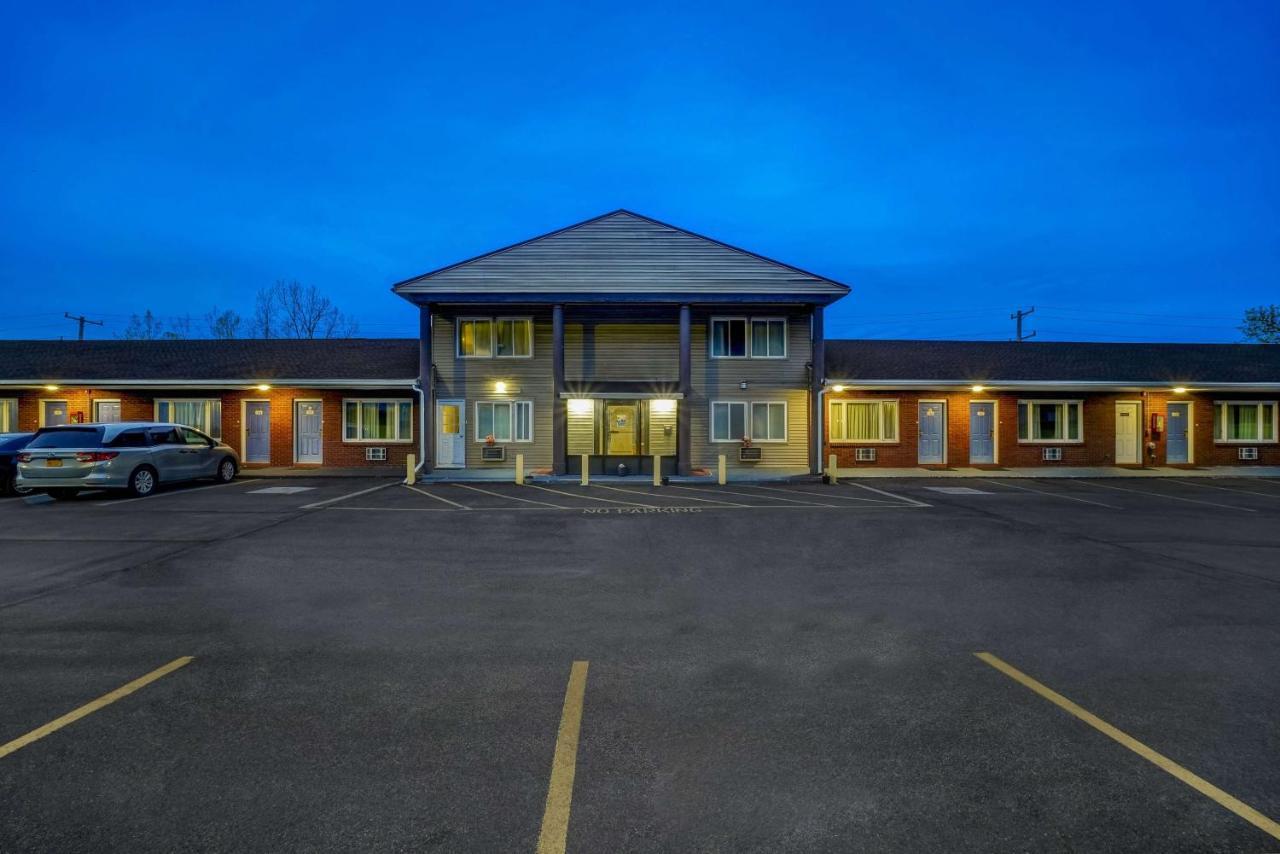 Motel 6-Ilion, Ny Exterior photo